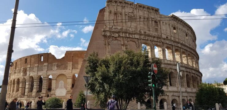 Rome: Colosseum, Palatine Hill and Roman Forum Guided Tour - Experience Highlights
