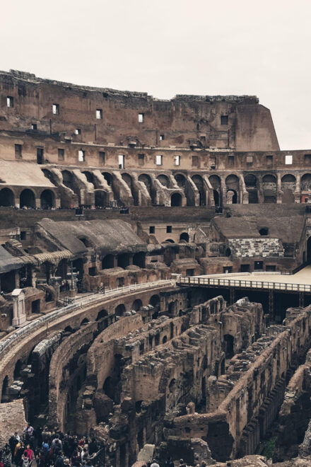 Rome: Colosseum, Palatine Hill and Roman Forum Guided Tour - Discovering the Roman Forum