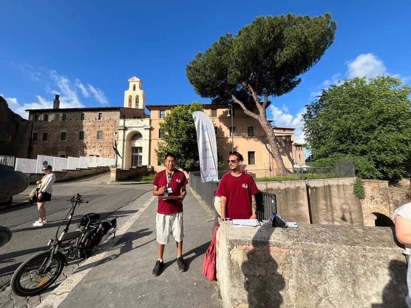 Rome: Colosseum, Palatine Hill and Roman Forum Guided Tour - FAQ