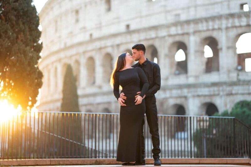 Rome: Colosseum Photoshoot  Private Session - Good To Know