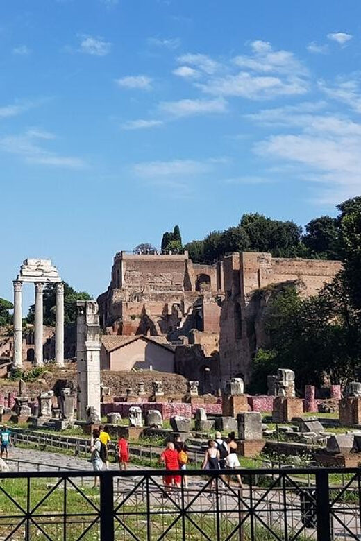 Rome: Colosseum, Roman Forum and Palatine Hill Experience - Good To Know