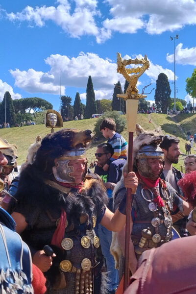 Rome: Colosseum, Roman Forum, and Palatine Hill Guided Tour - Frequently Asked Questions