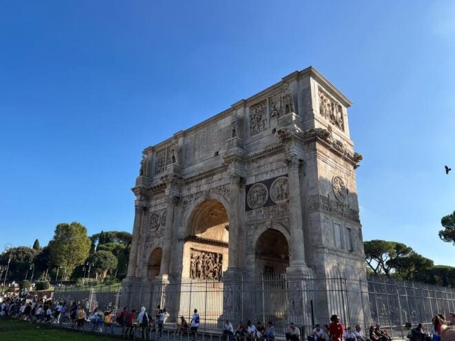 Rome: Colosseum, Roman Forum and Palatine Hill Guided Tour - What to Bring