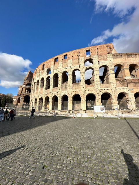 Rome: Colosseum, Roman Forum Exterior Tour - Tour Description