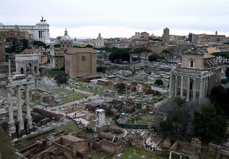 Rome: Colosseum & Roman forum self tour with audio guide app - FAQs