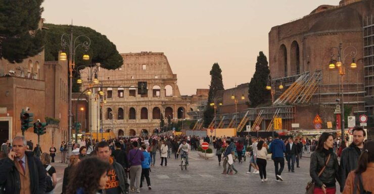 Rome: Colosseum, Roman Forum & Trajans Market Exterior Tour - Good To Know