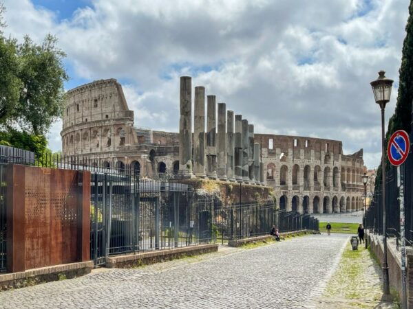 Rome: Colosseum Tour With Access to the Gladiator Arena - Common Questions