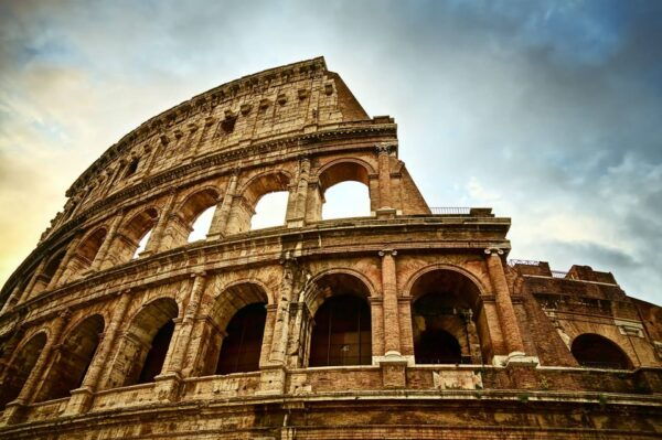 Rome: Colosseum Tour With Fast Access - Exploring the Colosseum