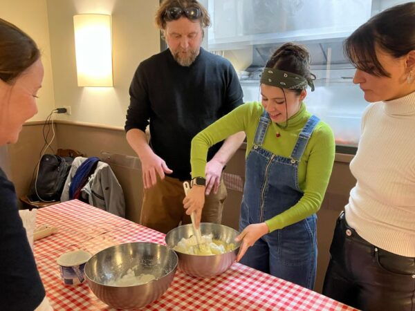 Rome: Cooking Class of Fresh Pasta and Tiramisu Cake - Location and Meeting Point