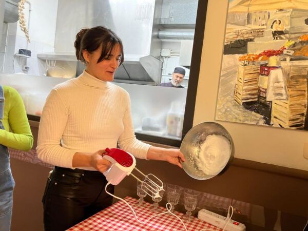 Rome: Cooking Class of Fresh Pasta and Tiramisu Cake - Instructor and Facilities