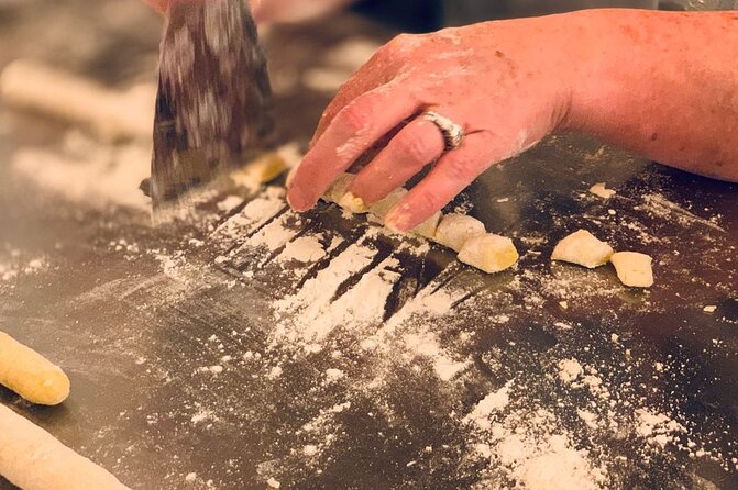 Rome Cooking: Pasta & Tiramisu Making & Free Flowing Fine Wine - Tour Overview and Highlights