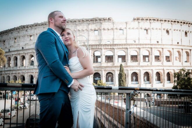 Rome: Custom Photoshoot Outside the Colosseum - Included and Excluded Services