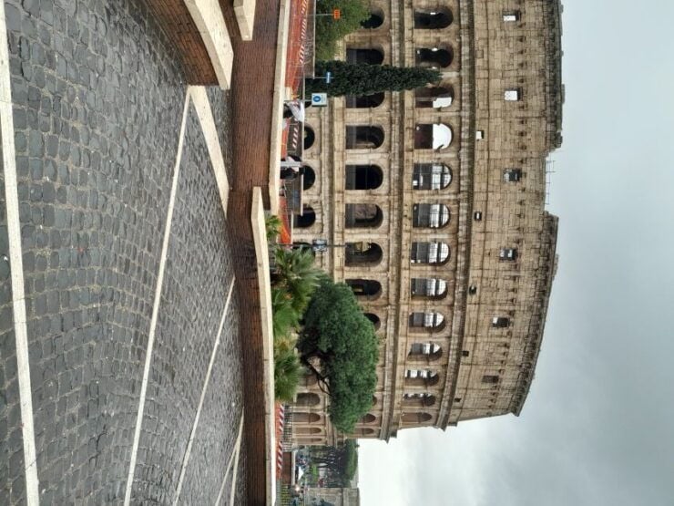 Rome: Drawing the Colosseum With a Simple and Fun Method - Activity Details