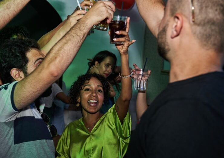 Rome: Drunken History Walking Tour With Included Drinks - Tour Duration and Cancellation Policy