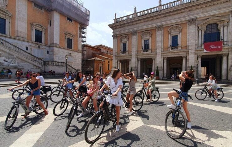 Rome: E-Bike Rental With Audio Guide - Rental Options and Availability