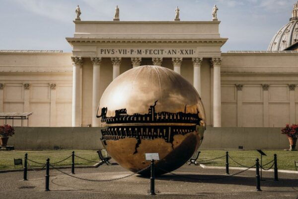 Rome: Early Entry to the Vatican & The Sistine Chapel - Insider Secrets and Hidden Details