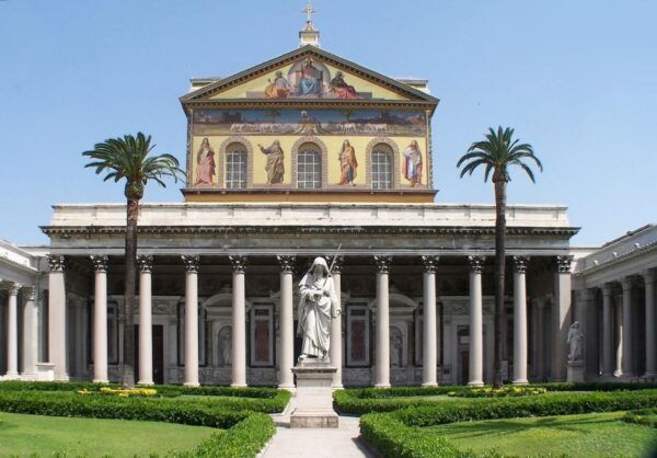 Rome: Exclusive Three Basilicas Tour With Dedicated Car - Exclusive Benefits