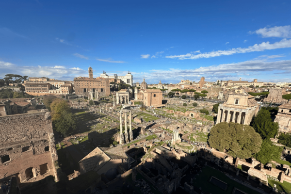 Rome: Extended Colosseum & Roman Forum With SUPER Sites - Dress Code Guidelines