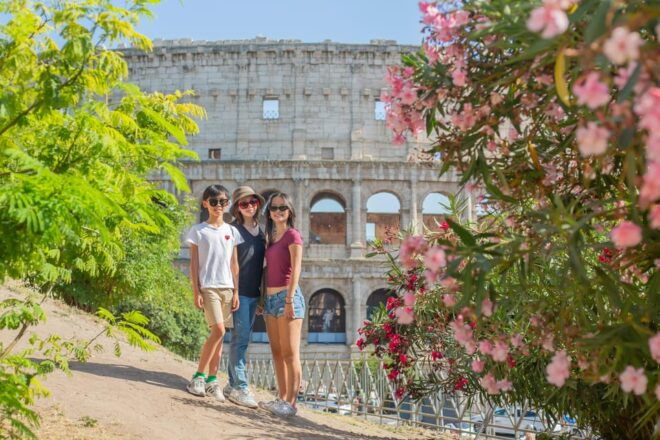 Rome Family Photoshoot at Colosseum With Quick Delivery - What to Expect During the Shoot