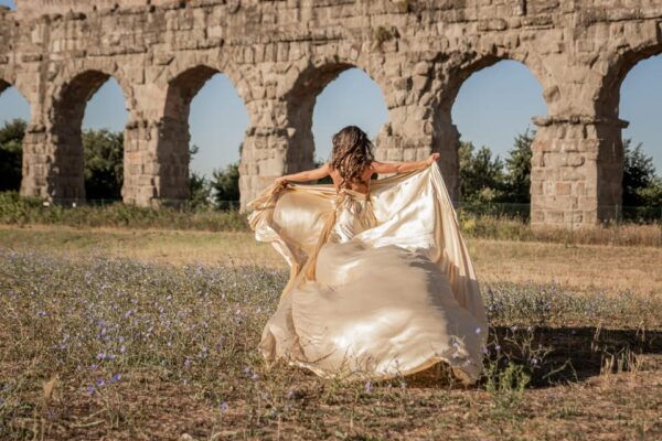 Rome: Flying Dress Photoshoot at Parco Degli Acquedotti - Benefits of Professional Photography