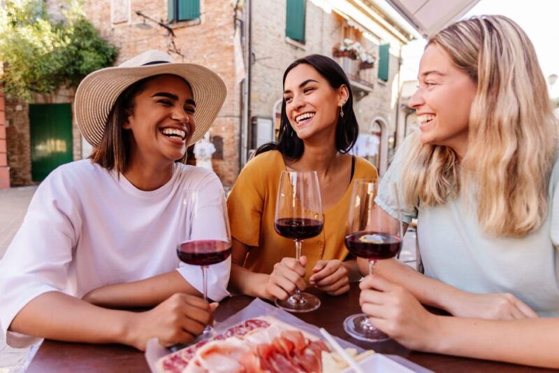 Rome: Food & Wine Tour with a local guide in Trastevere - Exploring the Best of Rome’s Food Scene in Trastevere