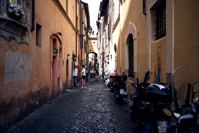 Rome Foodies, History and Wine Tasting Small Group Walking Tour - Tasting Experiences