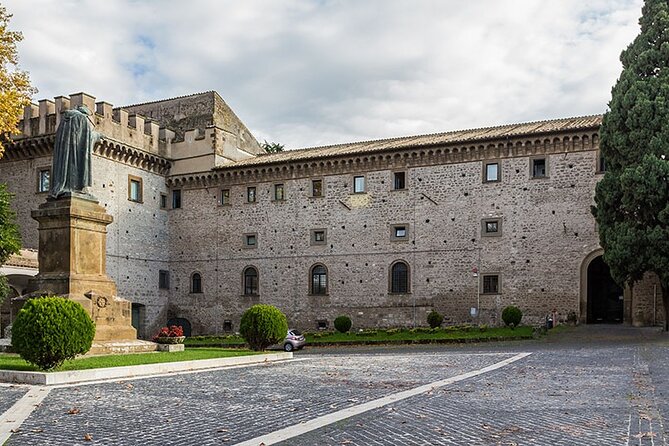 Rome Full-Day Tour of City by Vespa With Helmets and Insurance - Cancellation Policy