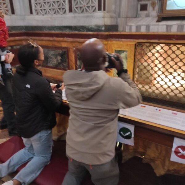 Rome: Golf Cart Tour of Catacombs and the Ancient Appian Way - Inclusions and Important Note