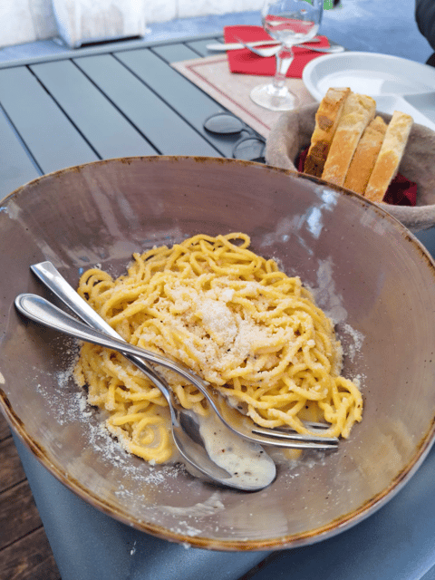 Rome: Guided Colosseum Tour & Golf Cart City Tour With Pasta - Itinerary Highlights