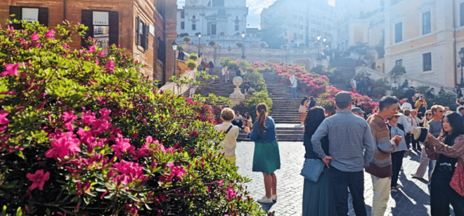 Rome: Guided Colosseum Tour & Golf Cart City Tour With Pasta - Colosseum Tour Experience