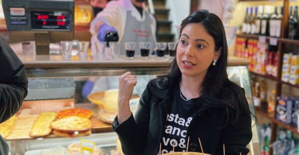 Rome: Guided Food Tour in Trastavere - Location and Availability