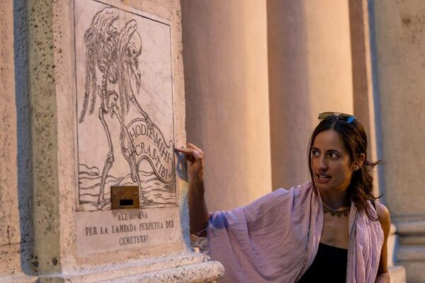 Rome: Guided Haunted Rome Ghost Tour With Dowsing Rods - Haunted History and Dark Tales
