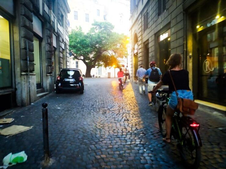 Rome :Guided Night E-Bike Tour With Typical Ice-Cream - Tour Highlights