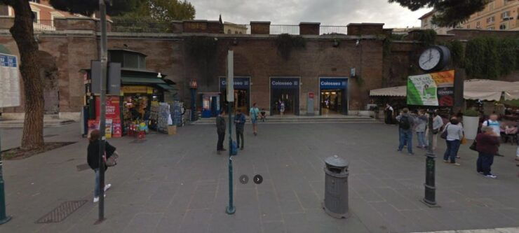 Rome: Guided Nighttime Colosseum Experience Tour - Good To Know