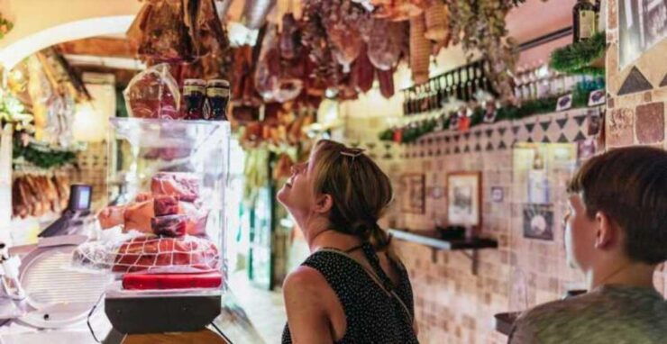 Rome: Guided Tour of 20+ City Sites With Food Tasting - Tour Details