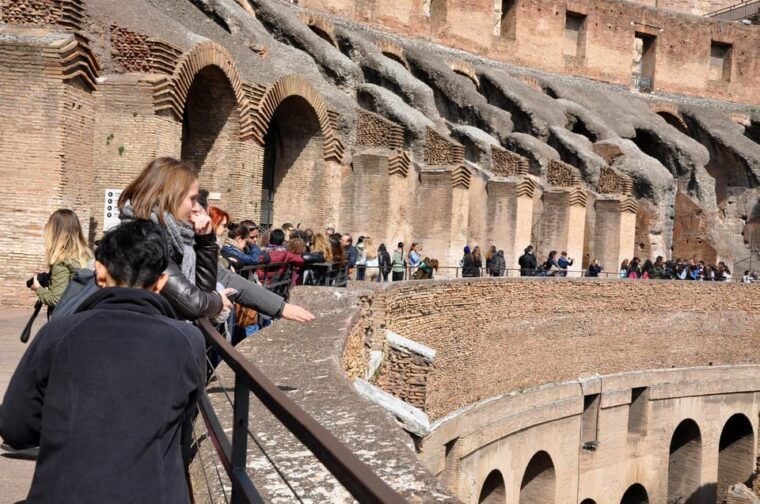 Rome: Guided Tour of Colosseum, Roman Forum & Palatine Hill - Inclusions and Exclusions