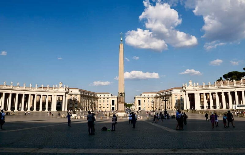 Rome: Guided Tour of St. Peter's Basilica, Grottoes & Square - FAQ