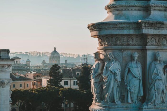 Rome: Hidden Gems and Key Monuments Small Group Walking Tour - What to Expect During Your Walk