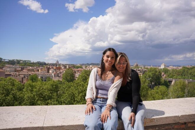 Rome: Highlights Photo Shoot for Memorable Moments - Personalized Photography Features