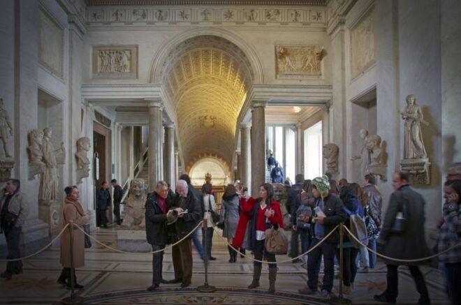 Rome in 1 Day:Vatican Museums & Secret Underground Catacombs - Experience Highlights