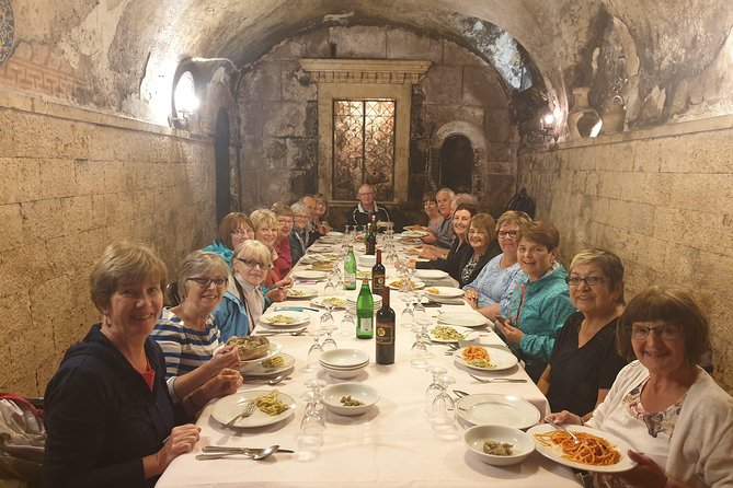 Rome Jewish Ghetto Food & Wine Tour & Guided Visit of Top Sites Lit Up at Night - Directions and Transportation