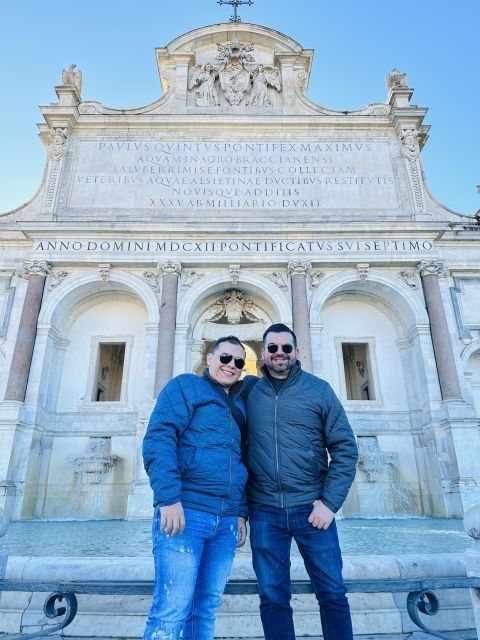 Rome: Luxury Convertible Tour with Italian Gourmet Delights - Exploring Rome in Style: An In-Depth Review of the Luxury Convertible Tour
