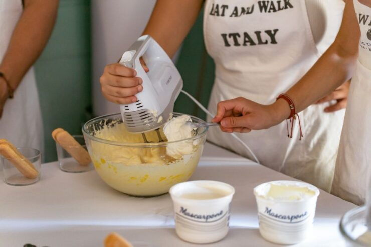 Rome: Make Your Own Fettuccine and Tiramisù Cooking Class - Tour Details