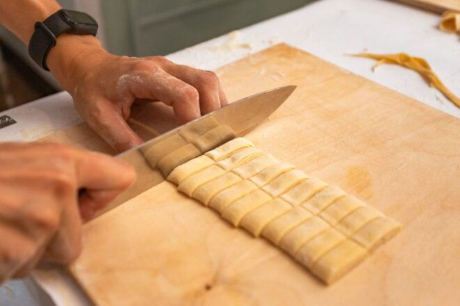 Rome: Make Your Own Fettuccine and Tiramisù Cooking Class - Review Summary