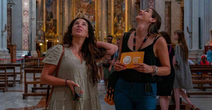 Rome: Moonlight Walking Tour - Tour Duration and Guide Availability