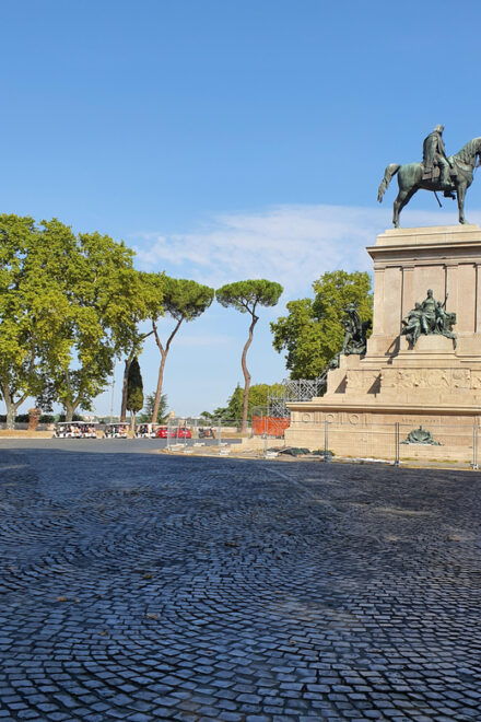 Rome: Nigh Tour by Golf Cart With Pizza Snack and Gelato - Customer Reviews and Ratings