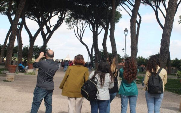 Rome: Night Tour of the City by Golf Cart - The Sum Up