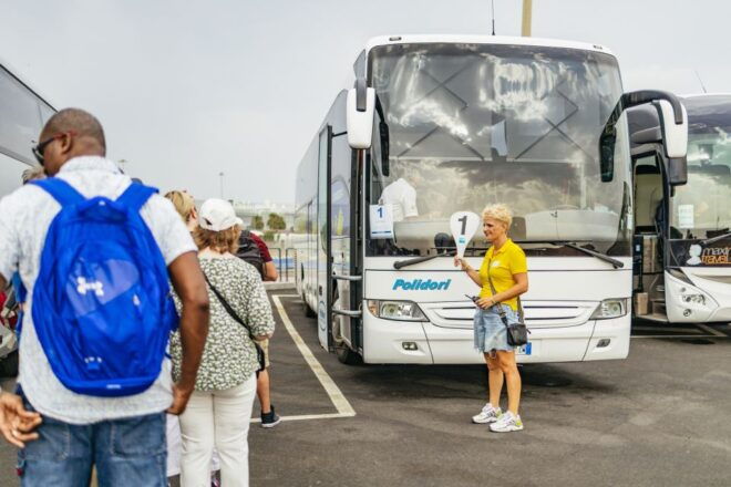 Rome on Your Own: Bus Transfer From Civitavecchia - Review of the Tour Experience