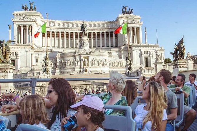 Rome Open Bus 24/48/72 Hrs Colosseum, Roman Forum, Palatine Hill Guided Tour - Tour Details