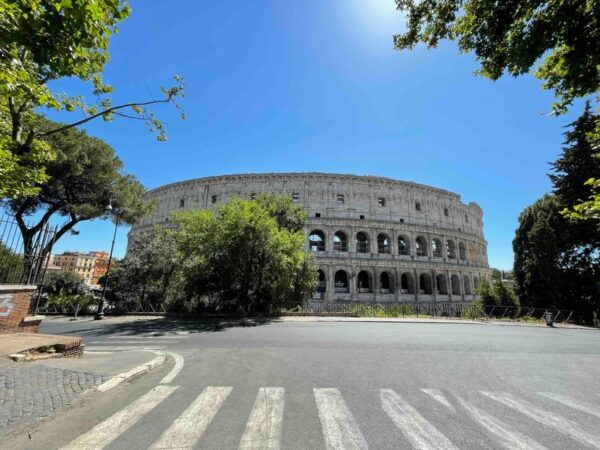 Rome: Out Of Crowds Colosseum Gladiators Arena Guided Tour - Exclusions to Consider